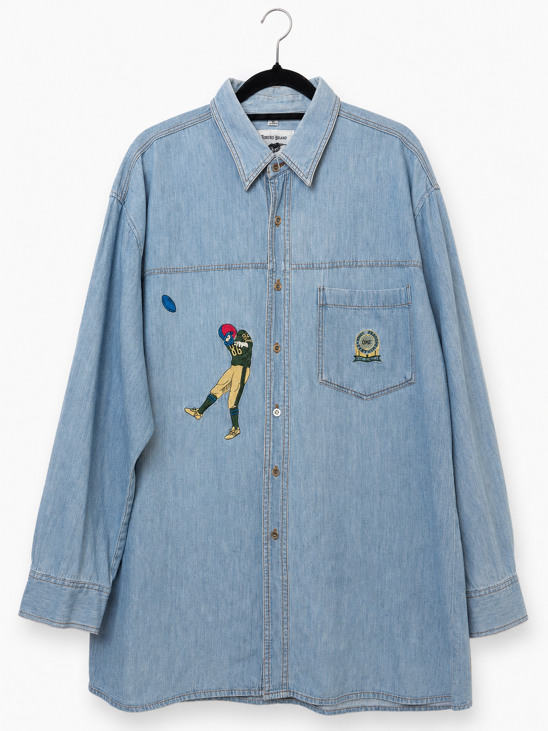 Vintage Torero Brand Jeanshemd Hellblau mit Football-Stickerei – Vorderseite