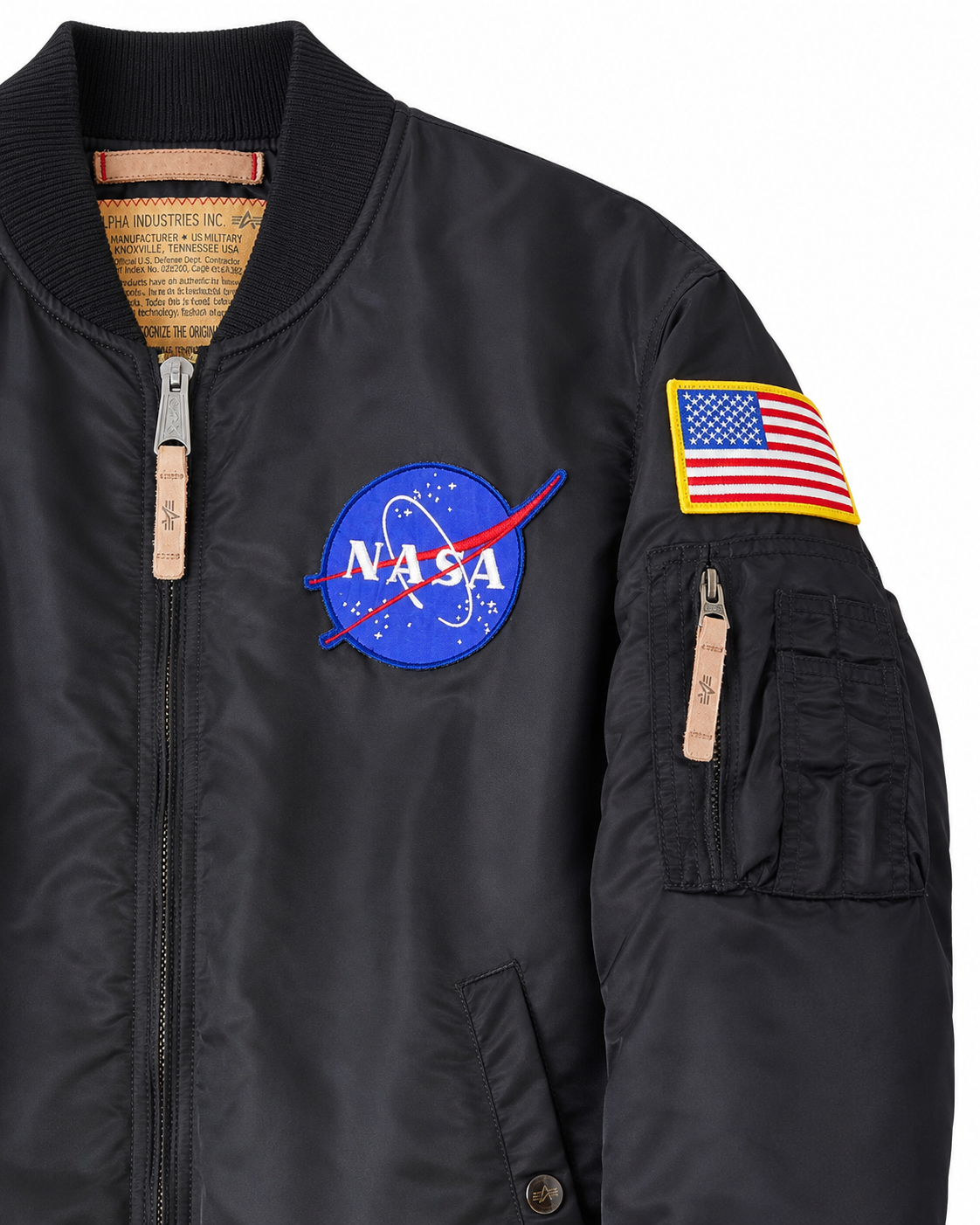 Vintage Alpha Industries Bomberjacke Größe XL – NASA-Patch und USA-Flaggenpatch am Ärmel