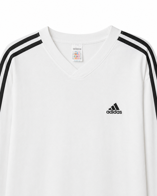 Vintage Adidas Longsleeve weiß mit schwarzen Streifen – Detailansicht
